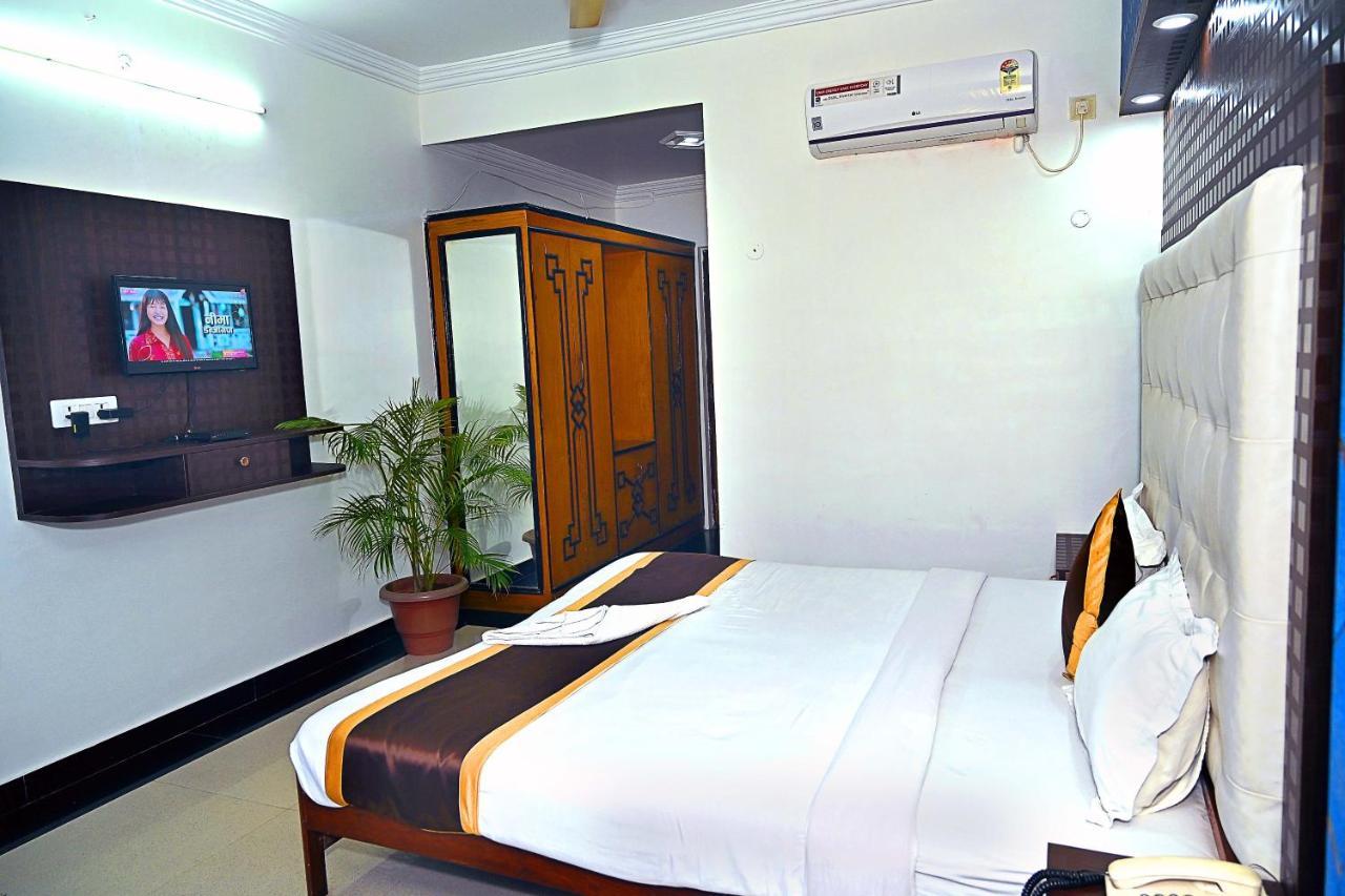 Hotel Rajhans International Bhāgalpur Exterior foto