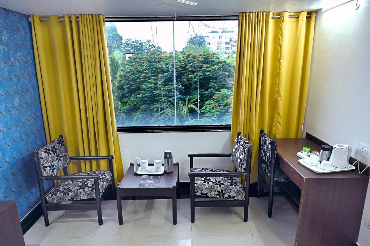 Hotel Rajhans International Bhāgalpur Exterior foto