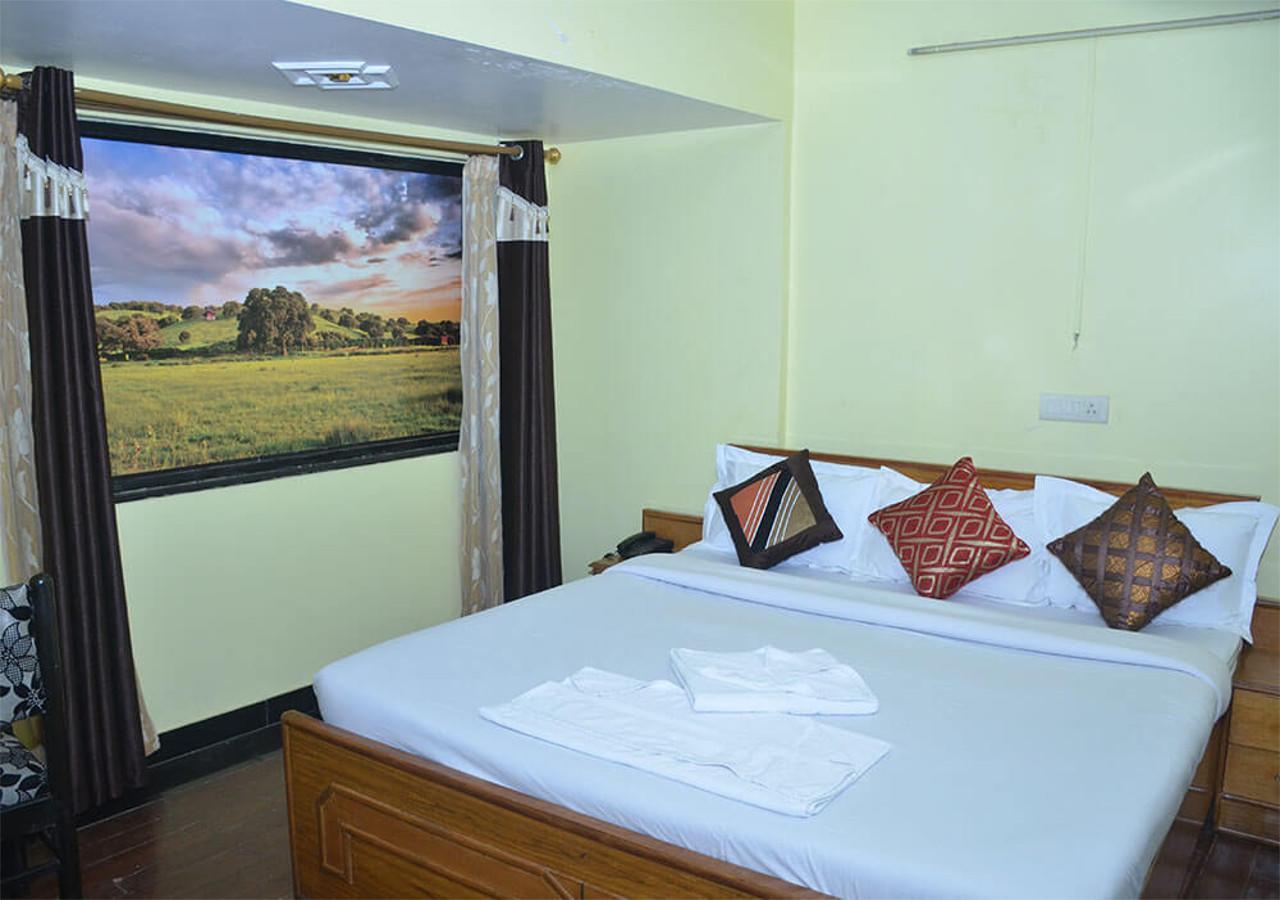 Hotel Rajhans International Bhāgalpur Exterior foto